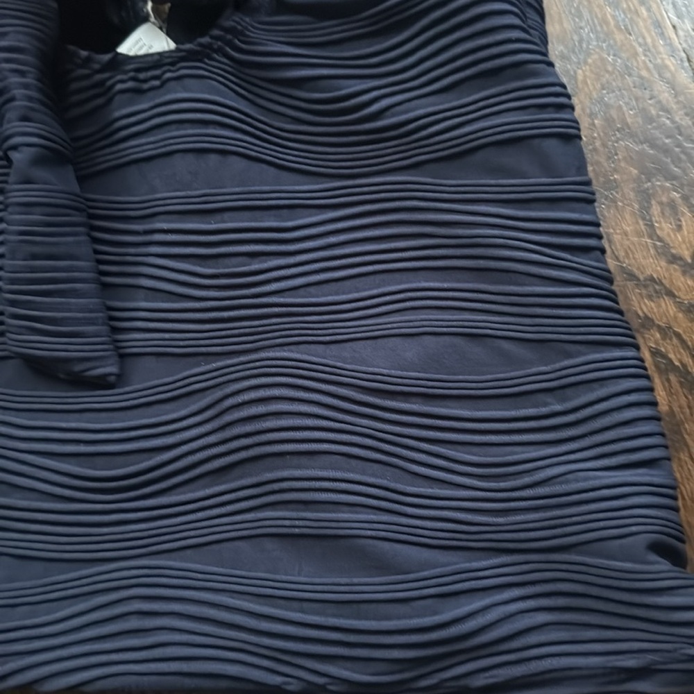 Cupshe Navy Textured Camisole with Cream Trim - Picture 8 of 12